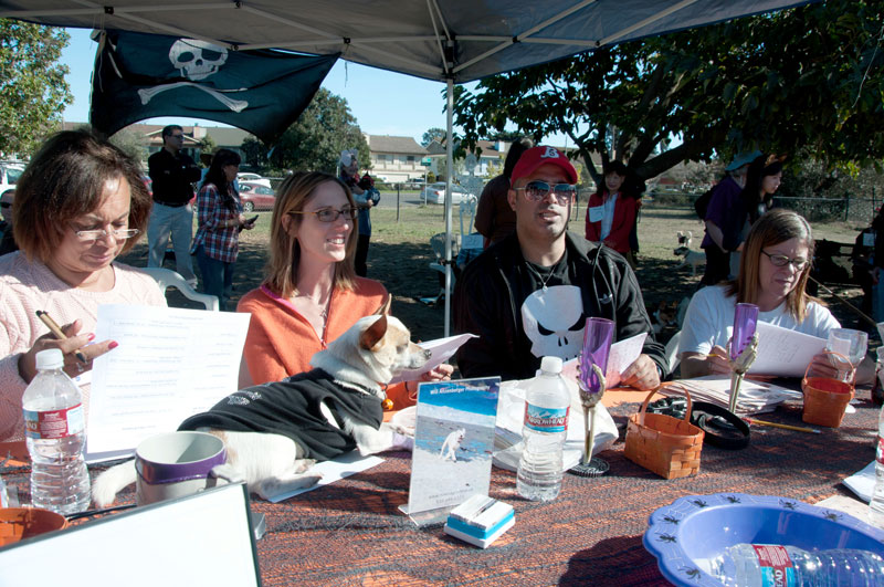 Howloween-2010_311lg